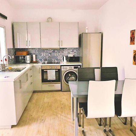 Town House With Patio In Quiet Residential Area 10 Min From Beach Torremolinos Exterior photo